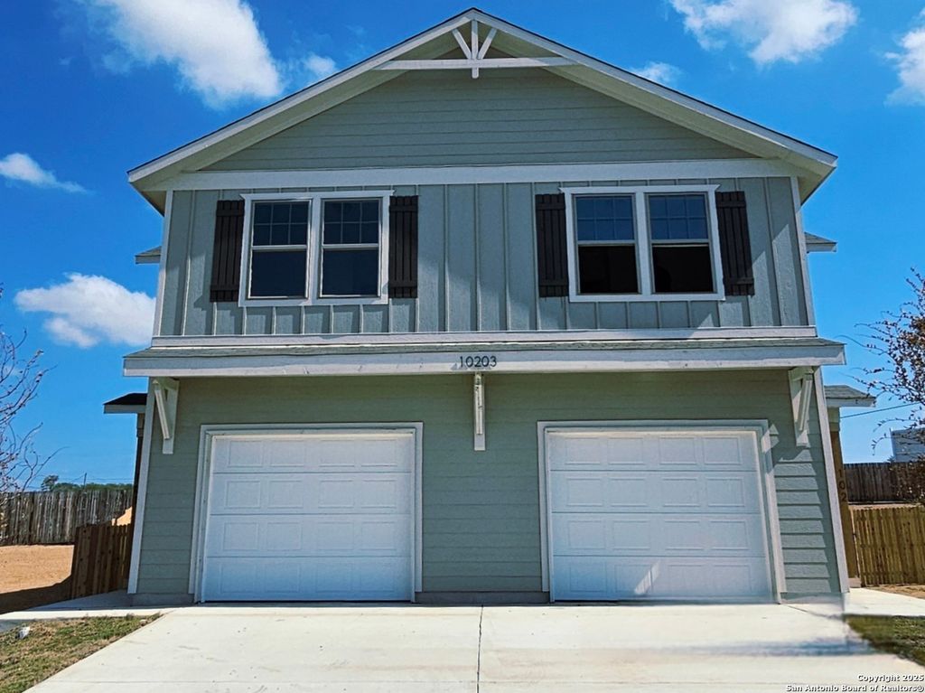 10203 Tulipwood Run Unit 102, San Antonio, TX 78252
