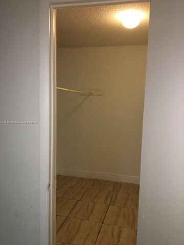 498 NW 165th St Rd D205, Miami, FL 33169