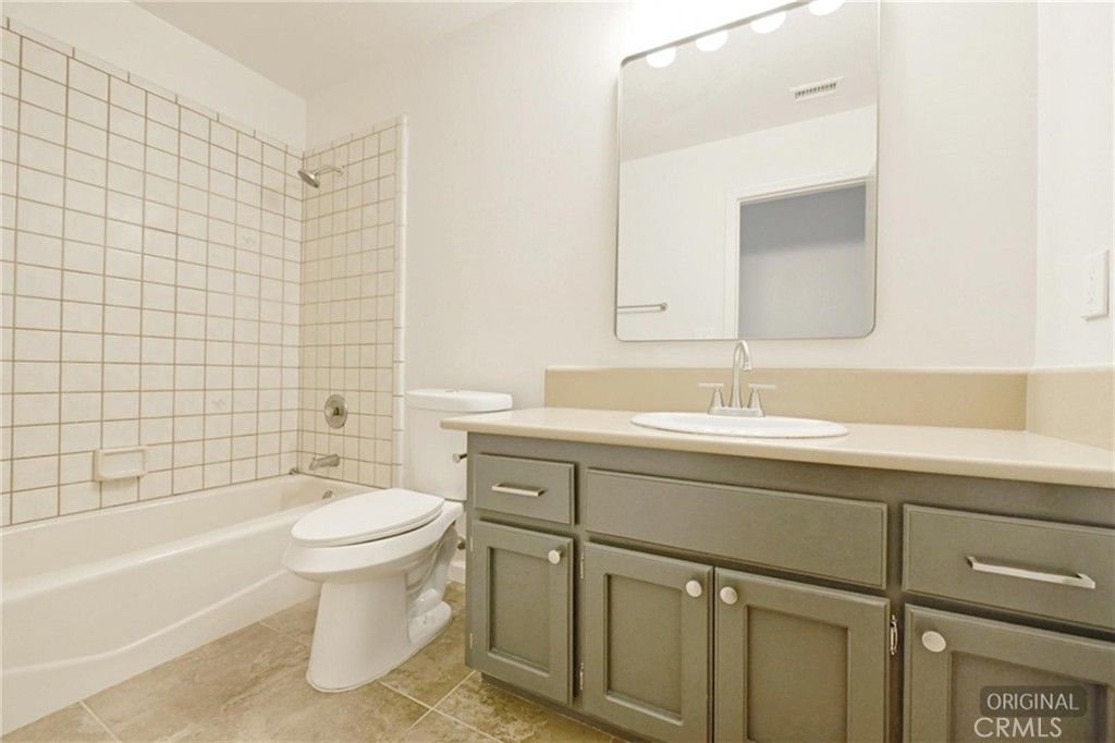 Image 23 of property listing at 16385 Nosoni Road, Apple Valley, CA 92307