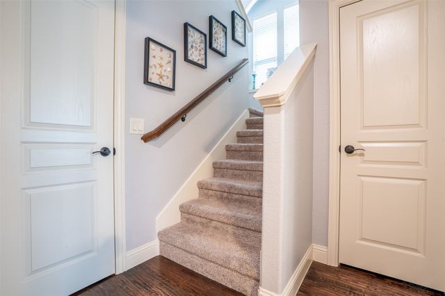 617 Fox Creek Trail, Fort Worth, TX 76131