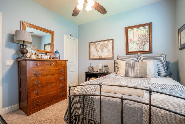617 Fox Creek Trail, Fort Worth, TX 76131