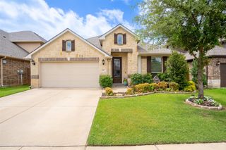 617 Fox Creek Trail, Fort Worth, TX 76131
