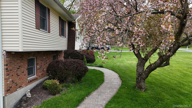 94 Booth Road, Chester, NY 10918