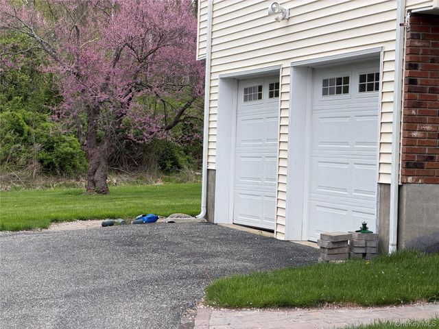 94 Booth Road, Chester, NY 10918