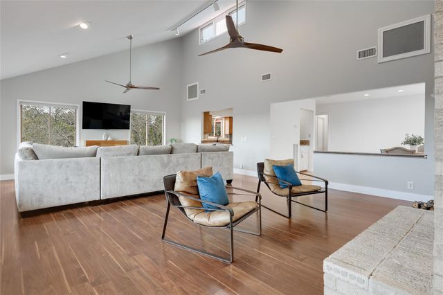 18205 Ridge RD, Lago Vista, TX 78645