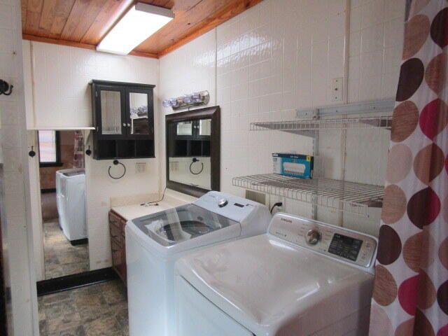 3960 Poverty Creek Road, Crestview, FL 32539