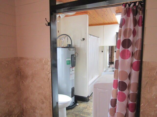 3960 Poverty Creek Road, Crestview, FL 32539