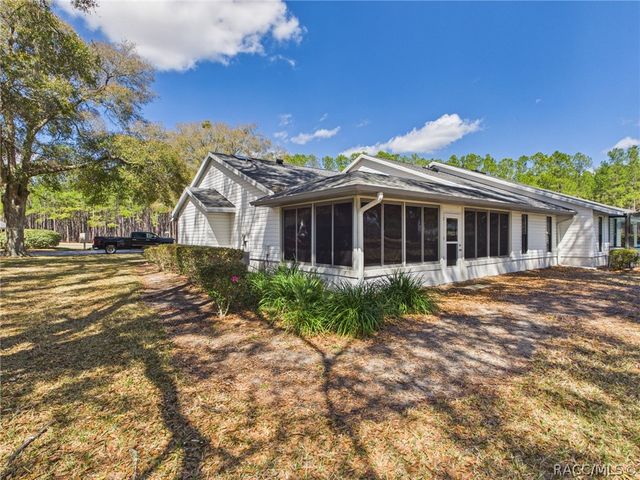 2322 N Saint Johns Point, Hernando, FL 34442