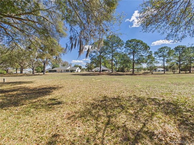 2322 N Saint Johns Point, Hernando, FL 34442