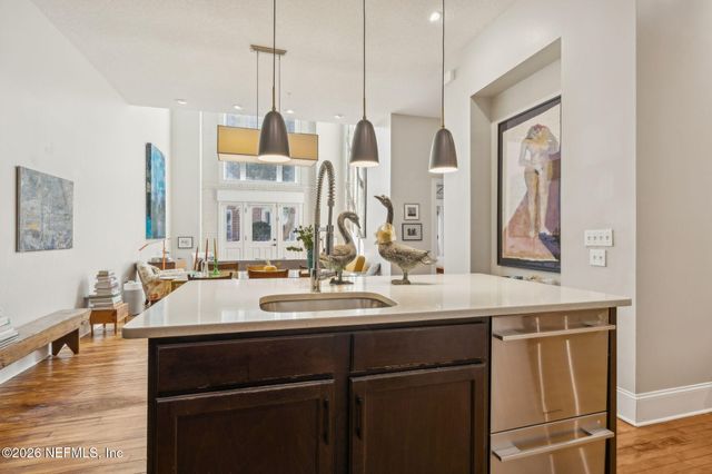 2525 COLLEGE Street 1115, Jacksonville, FL 32204