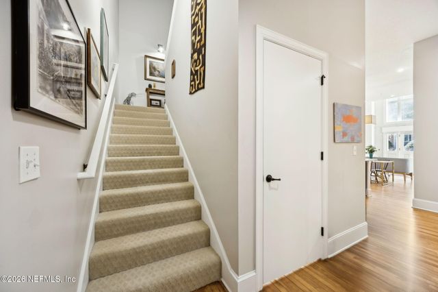 2525 COLLEGE Street 1115, Jacksonville, FL 32204