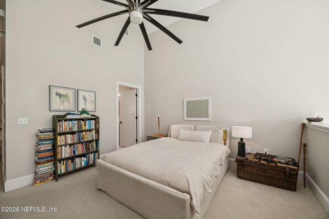 2525 COLLEGE Street 1115, Jacksonville, FL 32204