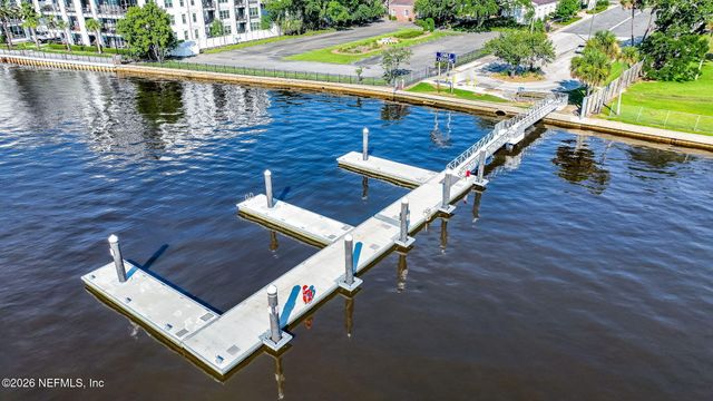 2525 COLLEGE Street 1115, Jacksonville, FL 32204