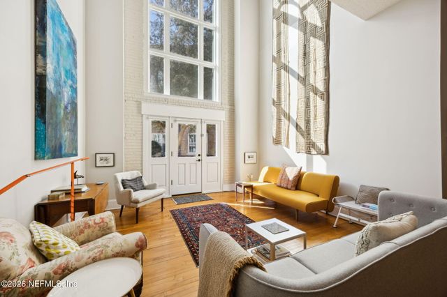 2525 COLLEGE Street 1115, Jacksonville, FL 32204