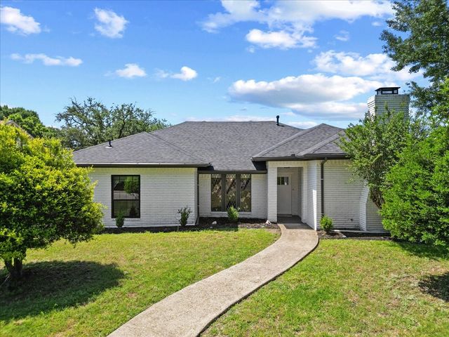 5856 Winding Woods Trail, Dallas, TX 75227