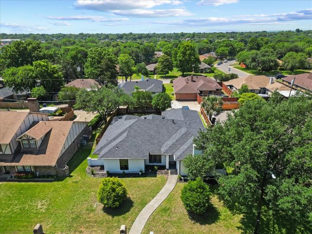 5856 Winding Woods Trail, Dallas, TX 75227