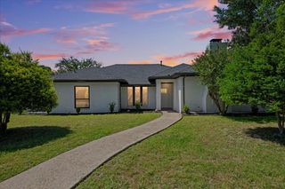 5856 Winding Woods Trail, Dallas, TX 75227