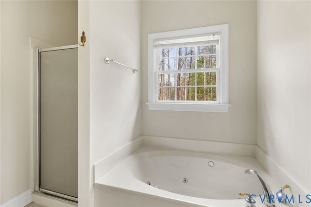 2604 E Maple Grove Ln, Powhatan, VA 23139