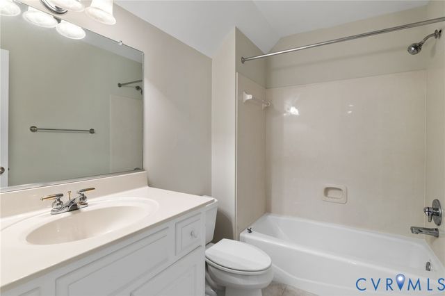 2604 E Maple Grove Ln, Powhatan, VA 23139