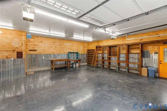 2604 E Maple Grove Ln, Powhatan, VA 23139