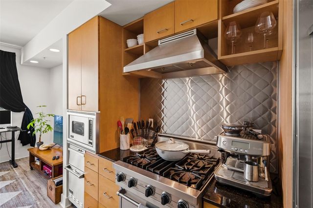 1120 E KENNEDY BOULEVARD 1524, Tampa, FL 33602