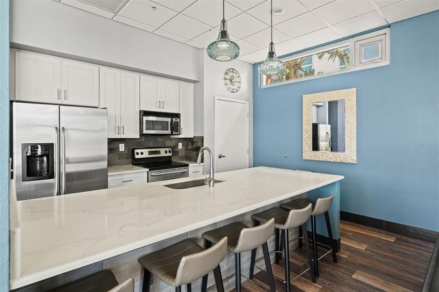 1120 E KENNEDY BOULEVARD 1524, Tampa, FL 33602