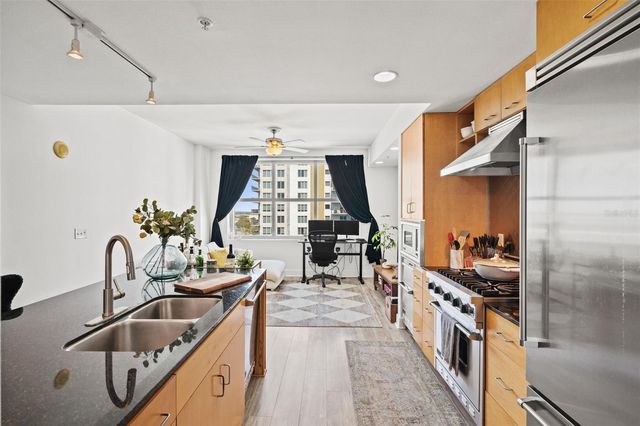 1120 E KENNEDY BOULEVARD 1524, Tampa, FL 33602