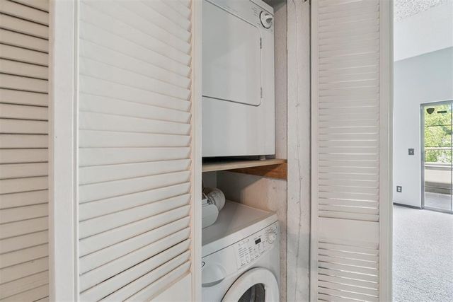 11120 Stratford Drive 220, Oklahoma City, OK 73120