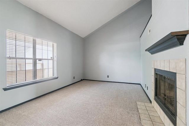 11120 Stratford Drive 220, Oklahoma City, OK 73120