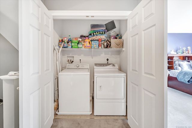 24 Ridgewood Drive 24, Middlebury, CT 06762