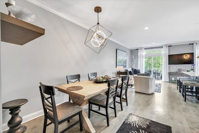 24 Ridgewood Drive 24, Middlebury, CT 06762