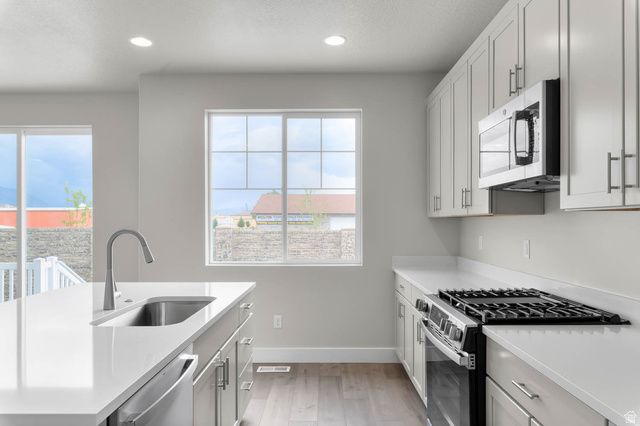 1227 W SWEET CORN LN, Lindon, UT 84042