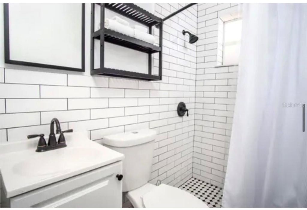 Image 12 of property listing at 1119 SIMONTON STREET A1, A2, C1, Key West, FL 33040