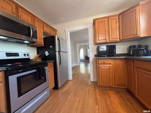 517 S PARK Street, Springfield, IL 62704