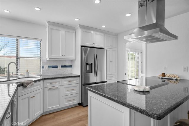 1416 Lemonwood W, Upland, CA 91786