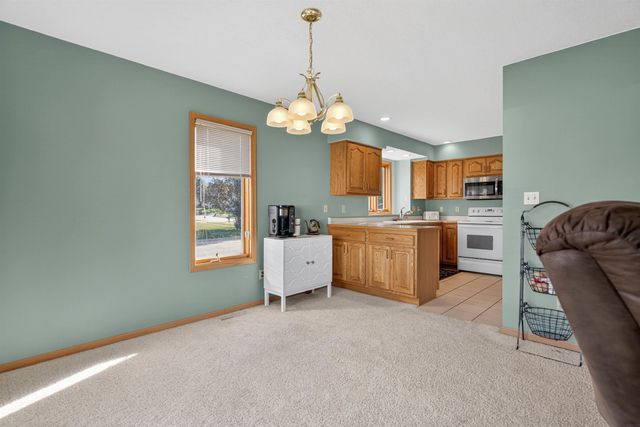 4703 Pizarro Court, Cedar Falls, IA 50613