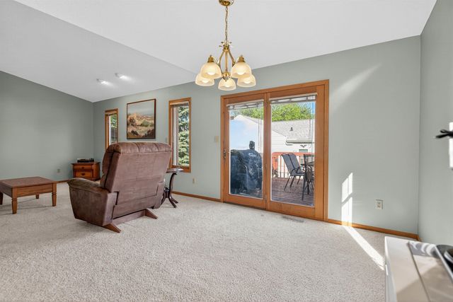 4703 Pizarro Court, Cedar Falls, IA 50613