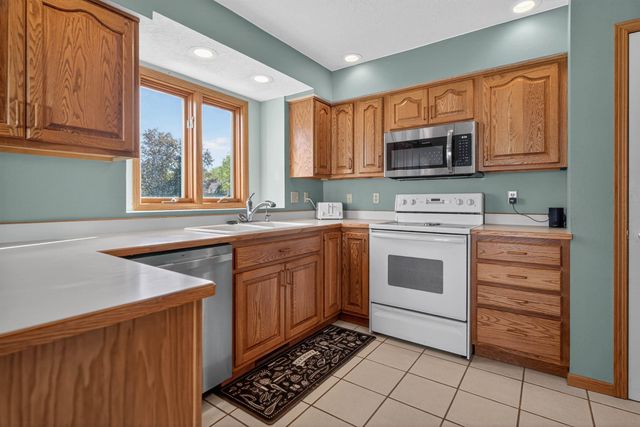 4703 Pizarro Court, Cedar Falls, IA 50613