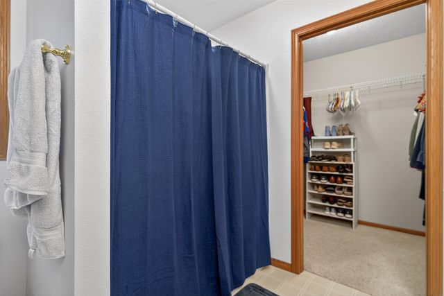 4703 Pizarro Court, Cedar Falls, IA 50613