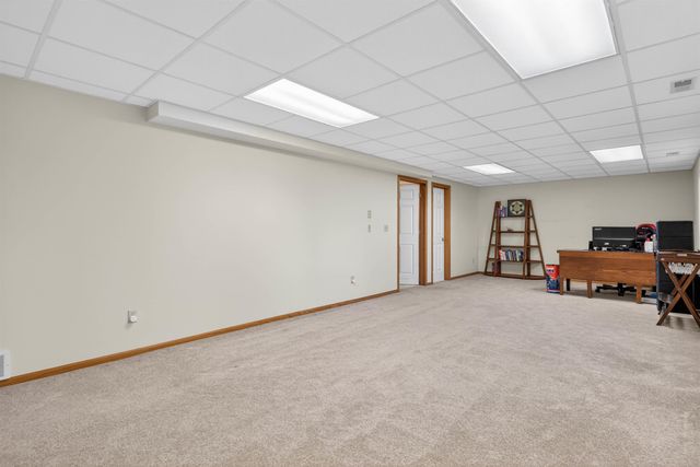 4703 Pizarro Court, Cedar Falls, IA 50613