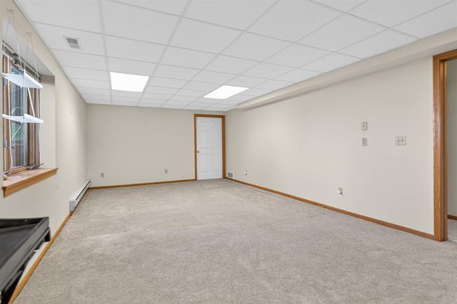 4703 Pizarro Court, Cedar Falls, IA 50613