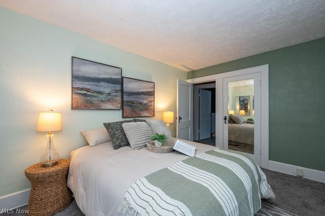 157 E Ohio Avenue, Sebring, OH 44672