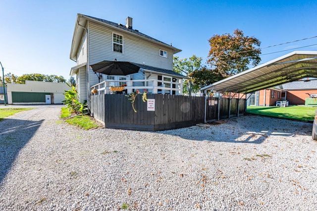 157 E Ohio Avenue, Sebring, OH 44672