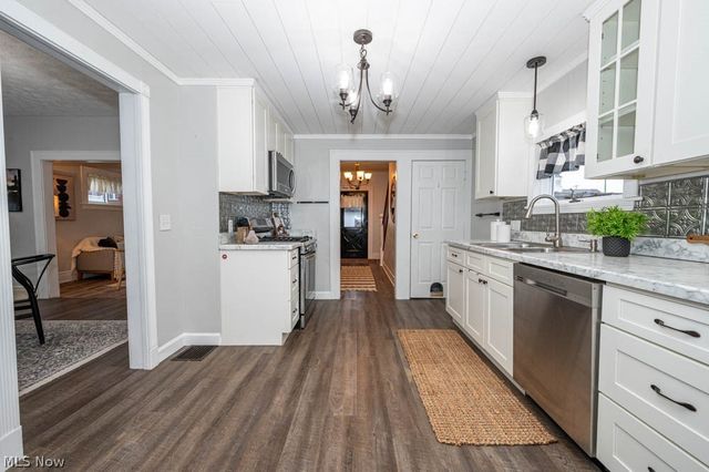 157 E Ohio Avenue, Sebring, OH 44672