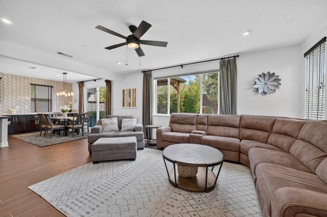 4316 Needlegrass Dr, Folsom, CA 95630