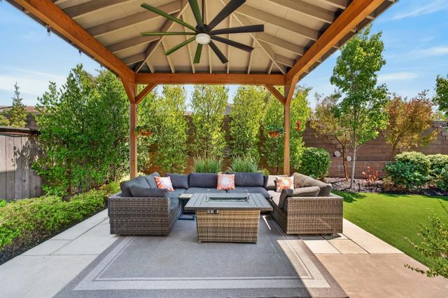 4316 Needlegrass Dr, Folsom, CA 95630