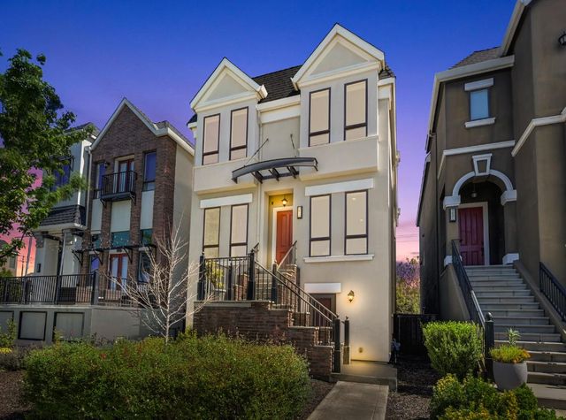 3613 Crocker Dr, Sacramento, CA 95818