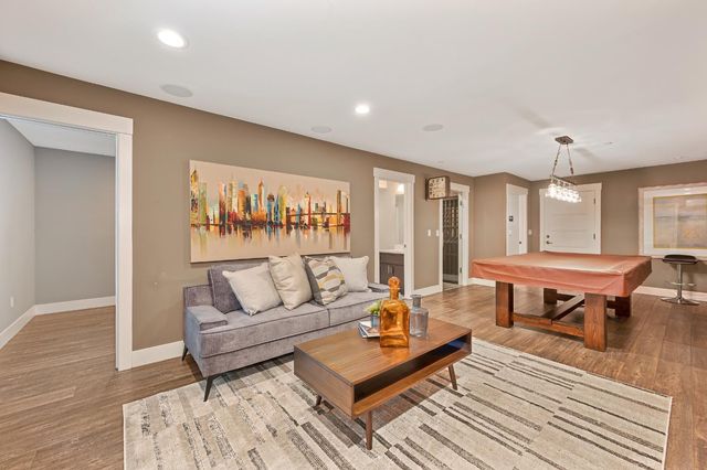 3613 Crocker Dr, Sacramento, CA 95818