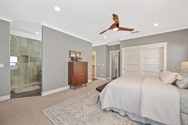 3613 Crocker Dr, Sacramento, CA 95818