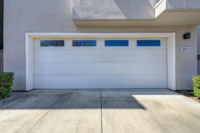 3613 Crocker Dr, Sacramento, CA 95818